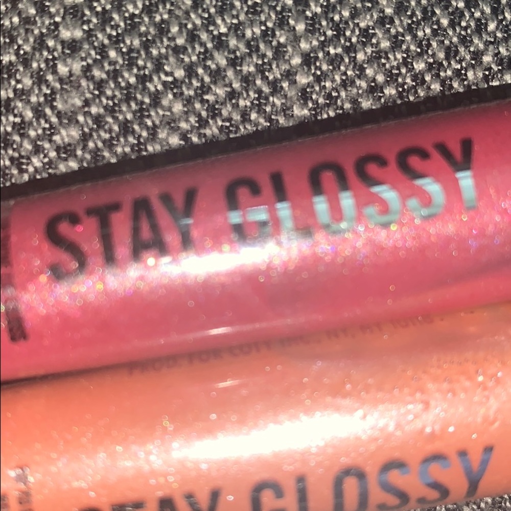 Lip gloss - Picture 2 of 3